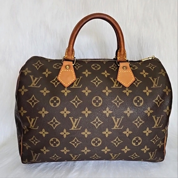 Louis Vuitton Handbags - 🔥😍 beautiful 😍 🔥 Authentic Louis Vuitton Speedy 30 Handbag Monogram Canvas